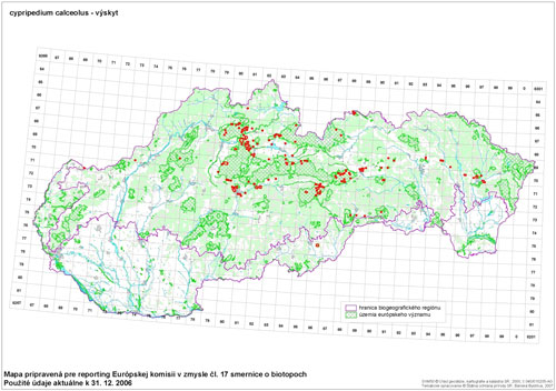 Prklad vytvorenej mapy pre reporting stavu druhu rievink papukov (Cypripedium cylceolus). Pre kad druh a biotop boli vytvoren 3 mapy: vskyt, arel a priazniv referenn arel. Na mape je zobrazen aj hranica medzi alpskm a pannskym biogeografickm reginom.
