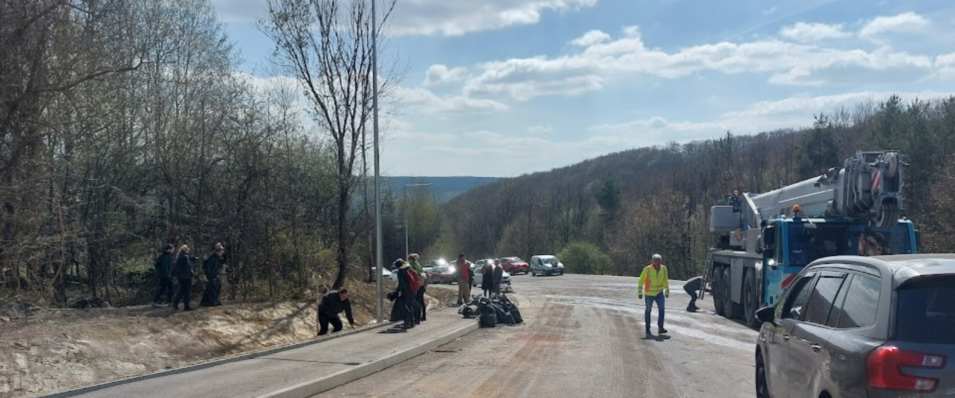 DAJME SPOLU LESU NOVÝ NÁDYCH