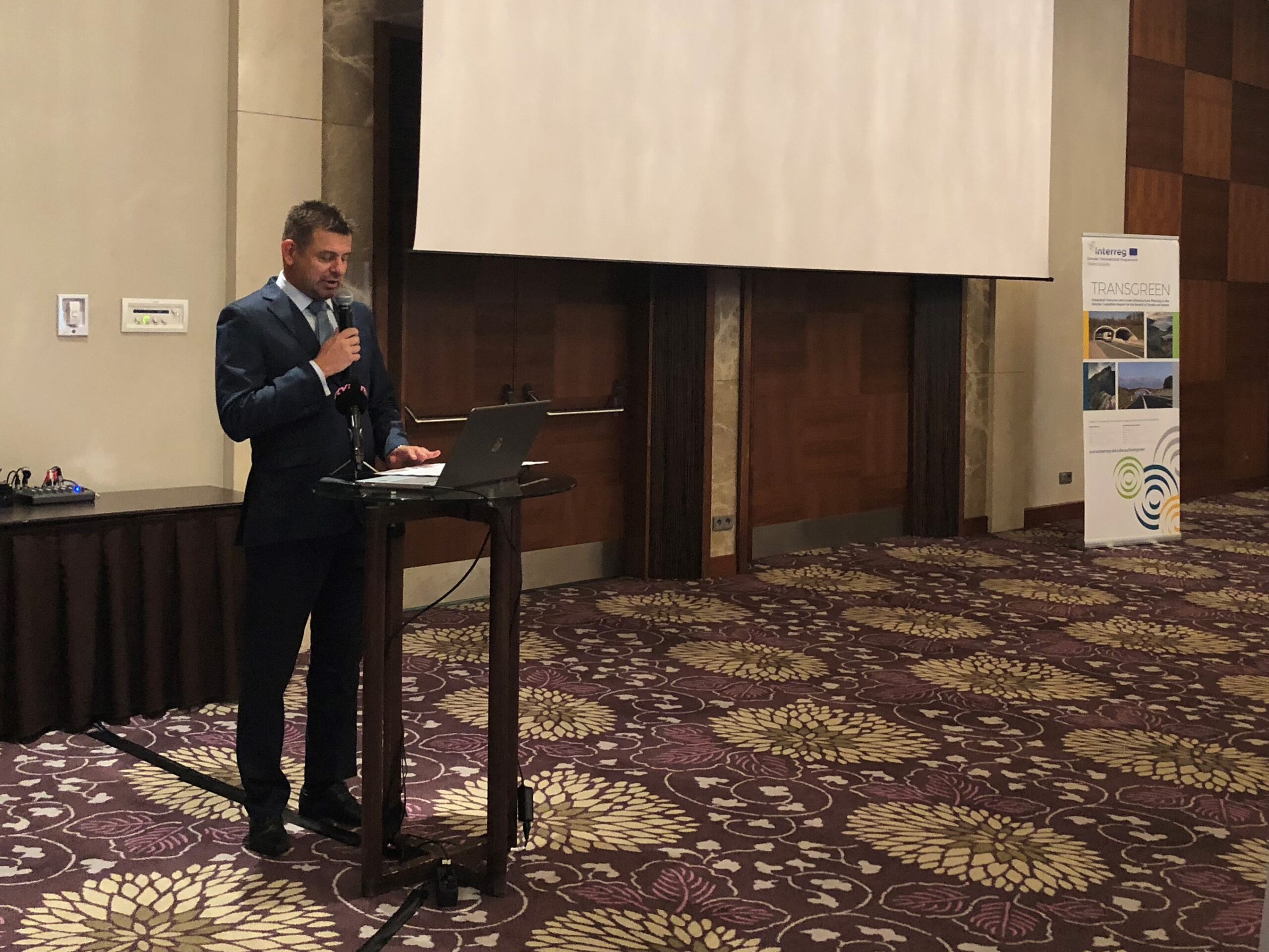 obrazok z konferencie