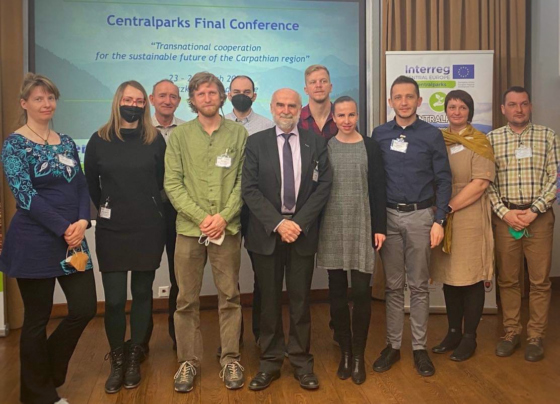 zaverecna konferencia